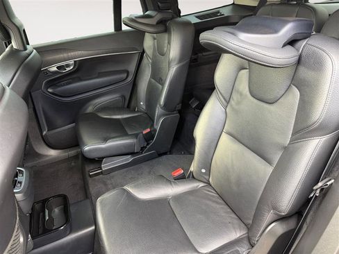 Used 2020 Volvo XC90 T6 Momentum w/ Protection Package image 14