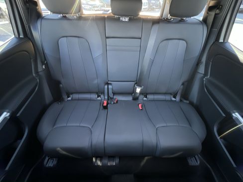 New 2026 Mercedes-Benz GLB 250 4MATIC image 15