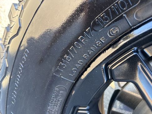 Used 2025 Ford F150 Raptor image 36