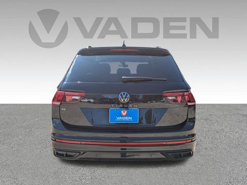 Used 2023 Volkswagen Tiguan SE R-Line FWD image 28