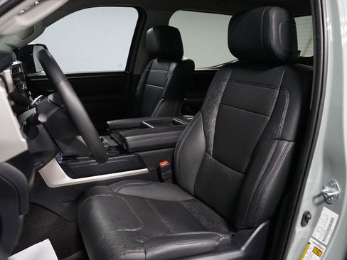 Used 2024 Toyota Tundra SR5 w/ SR5 Premium Package image 28