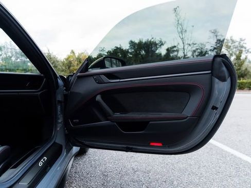 Used 2024 Porsche 911 GT3 image 24