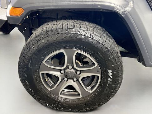 Used 2019 Jeep Wrangler Unlimited Sport S image 13