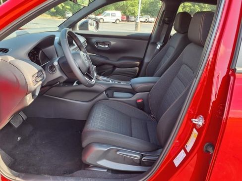Used 2026 Honda HR-V Sport image 13