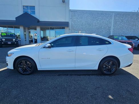Used 2024 Chevrolet Malibu LT FWD image 8