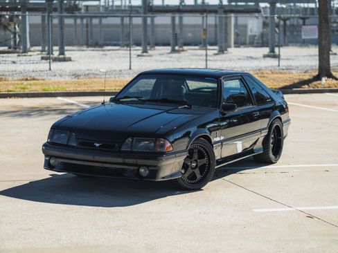 Used 1993 Ford Mustang Cobra image 2