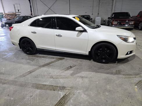 Used 2014 Chevrolet Malibu LTZ image 16