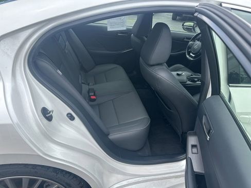 Used 2022 Lexus IS 300 AWD w/ Premium Package image 36