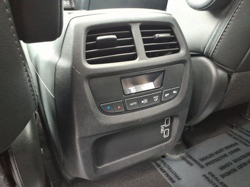 Used 2022 Honda Pilot Special Edition image 7