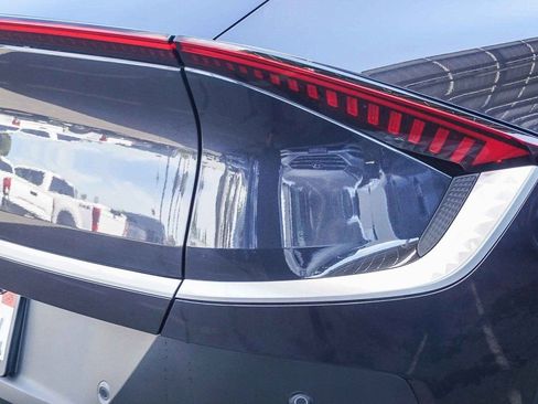 Certified 2025 Kia EV6 Light image 8