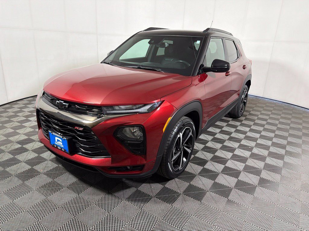 Used 2022 Chevrolet TrailBlazer RS w/ Technology Package FWD image 4