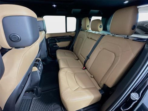 Used 2026 Land Rover Defender 110 S AWD/4WD image 24