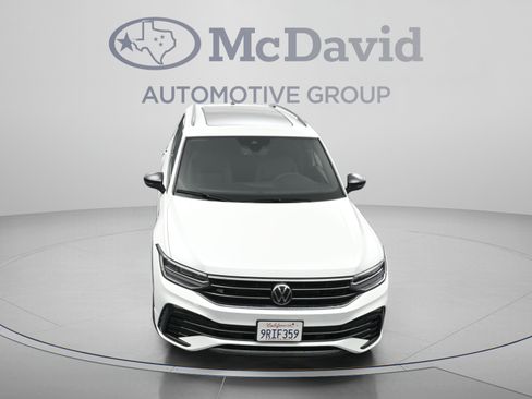 Used 2024 Volkswagen Tiguan SE R-Line FWD image 35