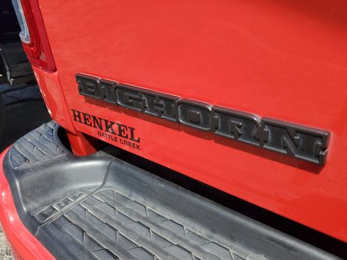 Used 2024 RAM 2500 Big Horn w/ Night Edition image 27