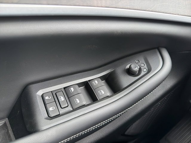 New 2026 Jeep Grand Cherokee Altitude AWD/4WD image 23