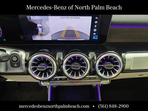 Used 2023 Mercedes-Benz GLB 250 image 19