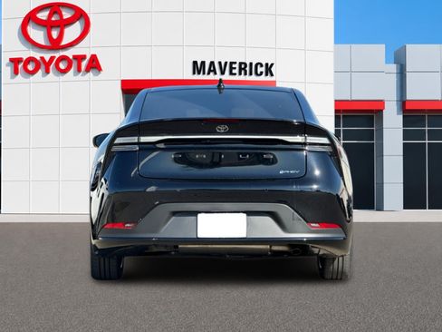 New 2026 Toyota Prius Plug-In Hybrid FWD image 4