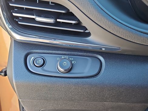 New 2026 Buick Envista Preferred w/ Convenience II Package image 16