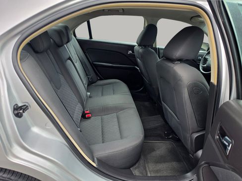Used 2010 Ford Fusion SE FWD image 21