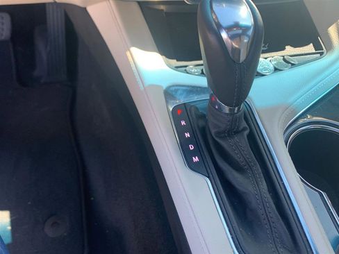 Used 2025 Cadillac CT4 Luxury image 18