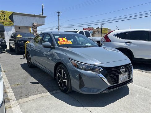 Used 2024 Nissan Sentra SV image 6
