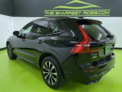 Used 2024 Volvo XC60 B5 Plus image 7