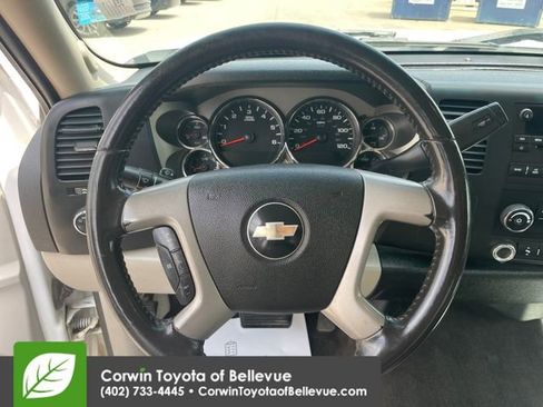 Used 2010 Chevrolet Silverado 1500 LT w/ Power Pack Plus AWD/4WD image 22