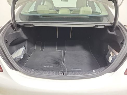 Used 2019 Mercedes-Benz C 300 Sedan image 10
