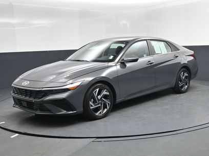 Certified 2025 Hyundai Elantra SEL