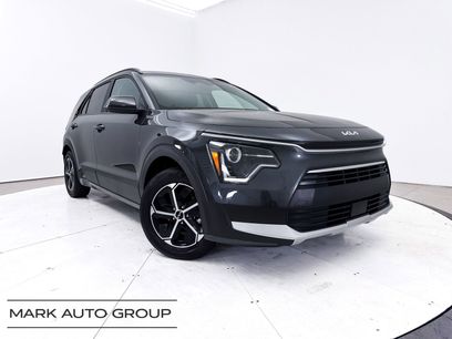 Certified 2025 Kia Niro EX