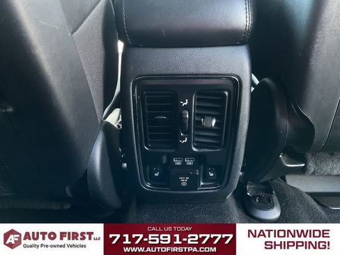 Used 2020 Jeep Grand Cherokee Limited w/ Luxury Group II AWD/4WD image 14