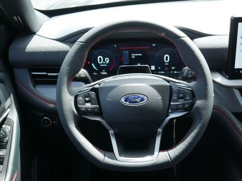 New 2026 Ford Explorer ST-Line AWD/4WD image 19