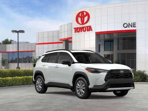 New 2026 Toyota Corolla Cross LE w/ Moonroof Package image 39