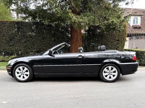 Used 2005 BMW 325Ci Convertible RWD image 7