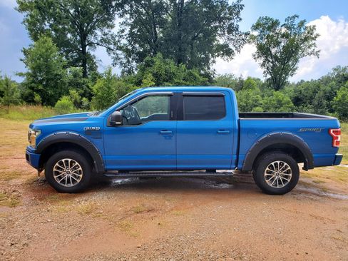 Used 2020 Ford F150 XLT w/ Equipment Group 302A Luxury AWD/4WD image 4