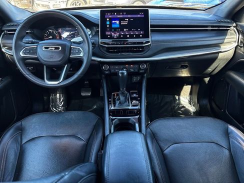 Used 2023 Jeep Compass Limited image 22