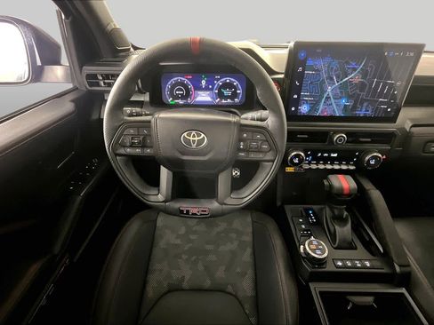 Used 2025 Toyota Tacoma TRD Pro AWD/4WD image 6