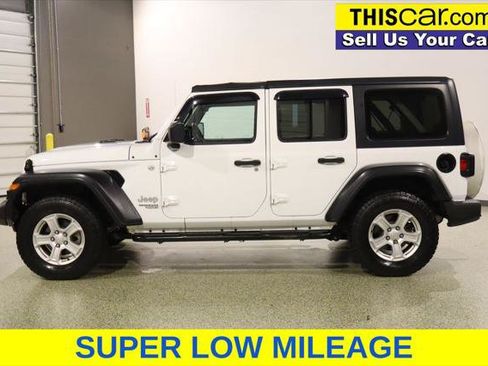 Used 2018 Jeep Wrangler Unlimited Sport S AWD/4WD image 5