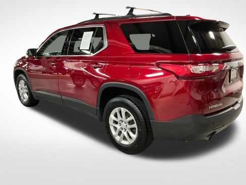 Used 2019 Chevrolet Traverse LT FWD image 4