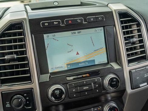 Used 2020 Ford F250 Platinum w/ Tremor Off-Road Package image 27