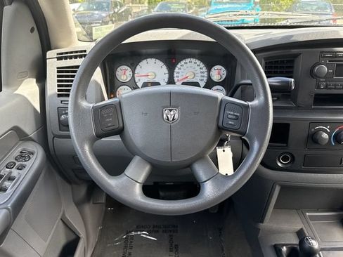 Used 2009 Dodge Ram 2500 Truck SXT AWD/4WD image 13
