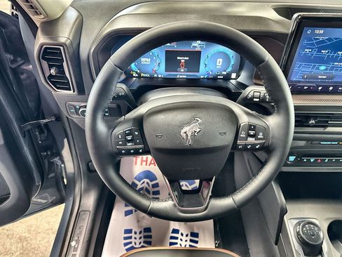New 2025 Ford Bronco Sport Outer Banks w/ Outer Banks Tech Package+ AWD/4WD image 17