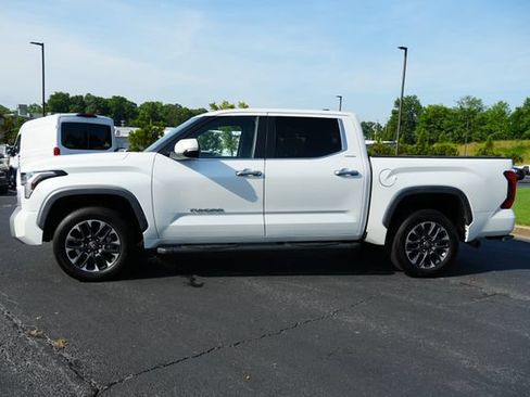 Used 2025 Toyota Tundra Limited AWD/4WD image 4