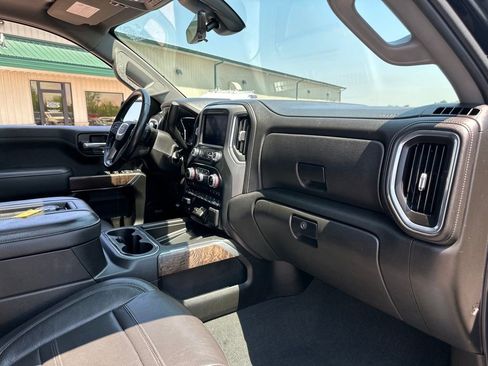 Used 2021 GMC Sierra 1500 Denali w/ Denali Ultimate Package AWD/4WD image 29