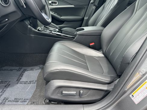 Certified 2025 Acura Integra A-Spec FWD image 9