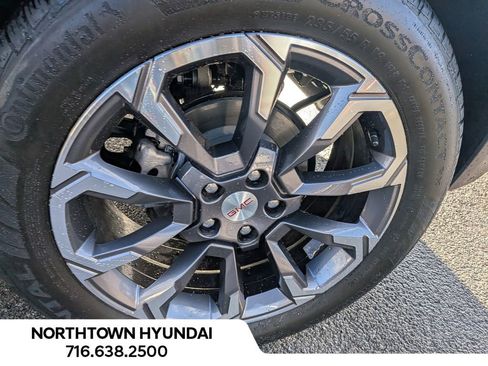 Used 2025 GMC Terrain Elevation w/ Elevation Premium Package image 43