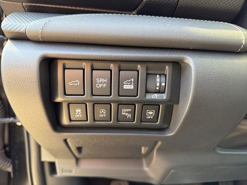 Used 2023 Subaru Forester Touring image 38