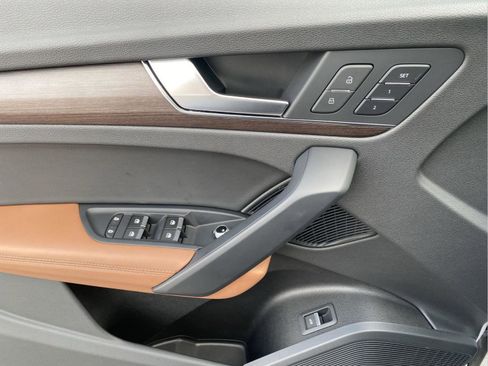 Used 2022 Audi Q5 2.0T Premium Plus w/ Premium Plus Package image 12