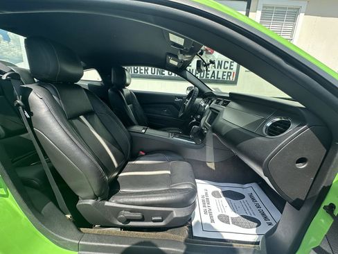 Used 2014 Ford Mustang GT Premium w/ Electronics Package RWD image 21