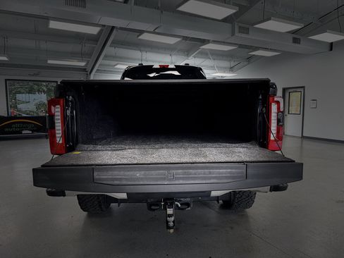 Used 2024 Ford F350 Lariat AWD/4WD image 35